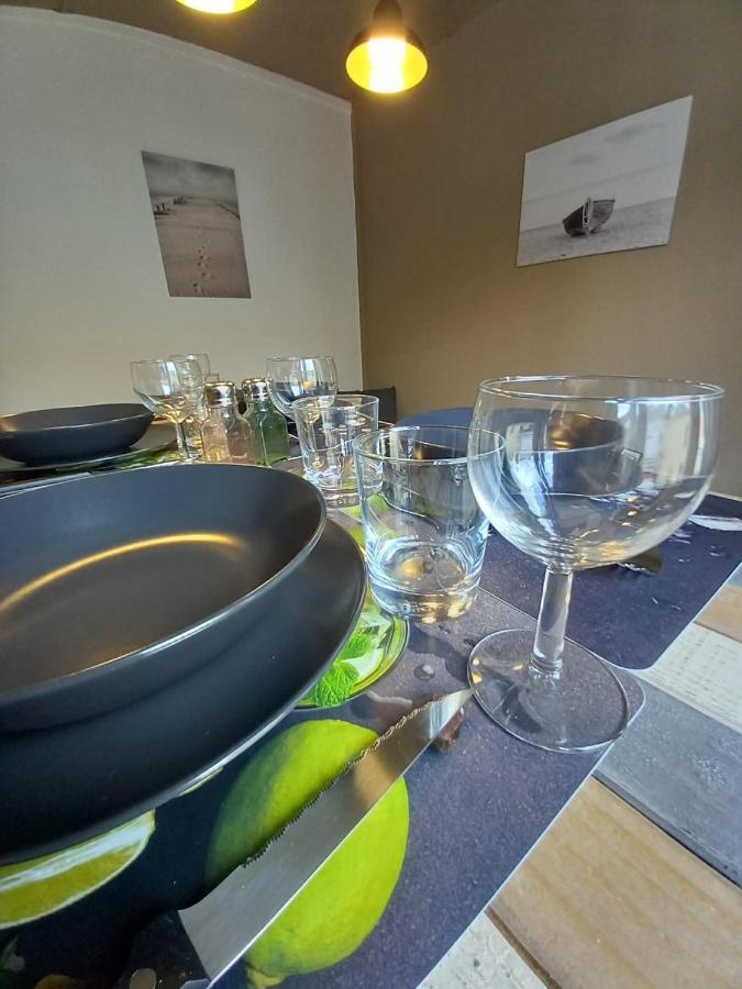 Appartement Cosy 5 อาเมียงส์ ภายนอก รูปภาพ